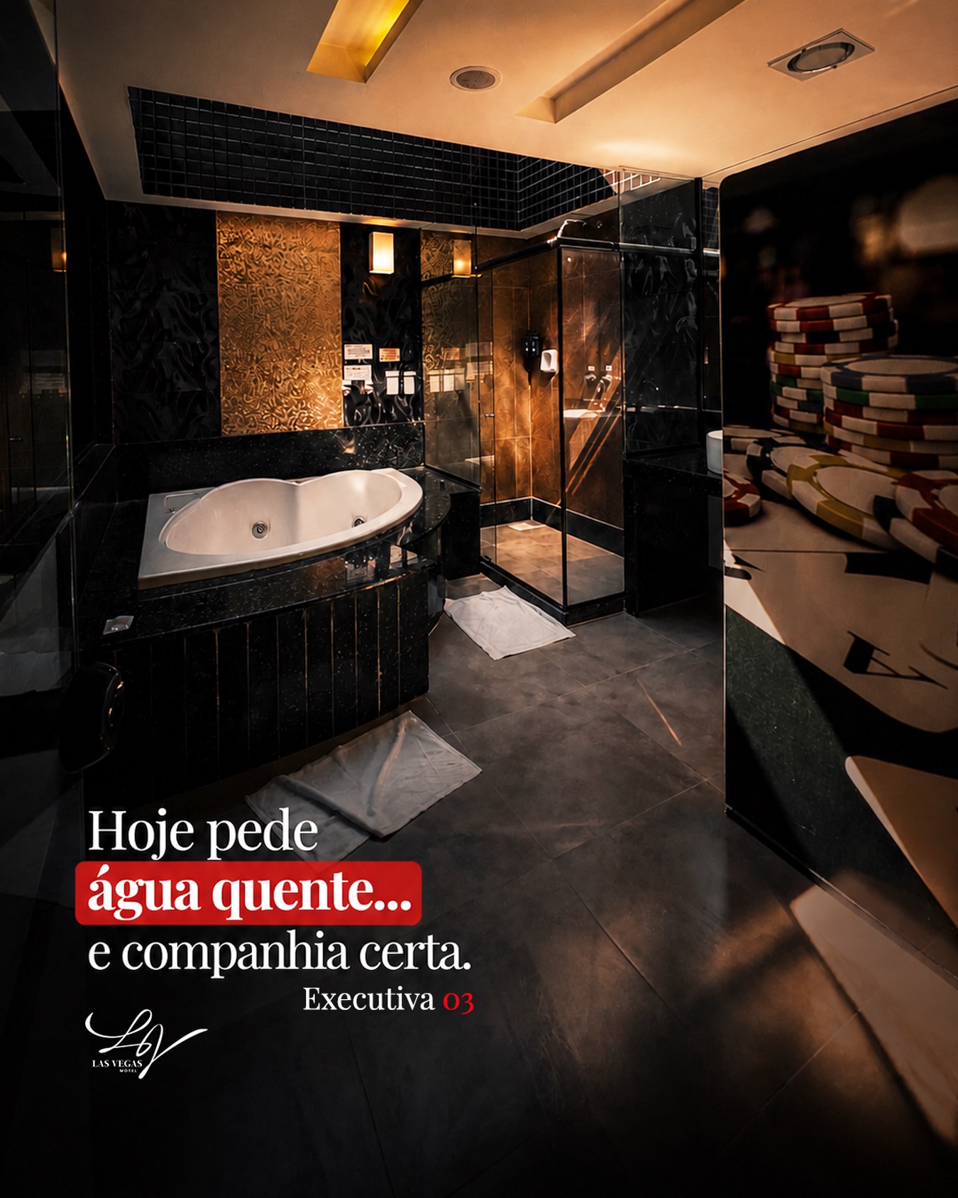 Tem dias que tudo o que a gente precisa é desacelerar…
água quente, luz baixa e alguém que faça o mundo lá fora desaparecer por algumas horas. ✨
A Executiva 03 foi feita para transformar uma noite comum em uma experiência intensa, confortável e inesquecível. 🛁🖤
📍 Vila Velha – ES
🕒 Atendimento 24h
🔒 Discrição total
📲 Reserve agora pelo WhatsApp e viva o clima perfeito para hoje.
#LasVegasMotel #VilaVelha #Hidromassagem #MotelPremium #Casal EscapadaPerfeita NoiteEspecial SuiteComHidro LuxoEAconchego